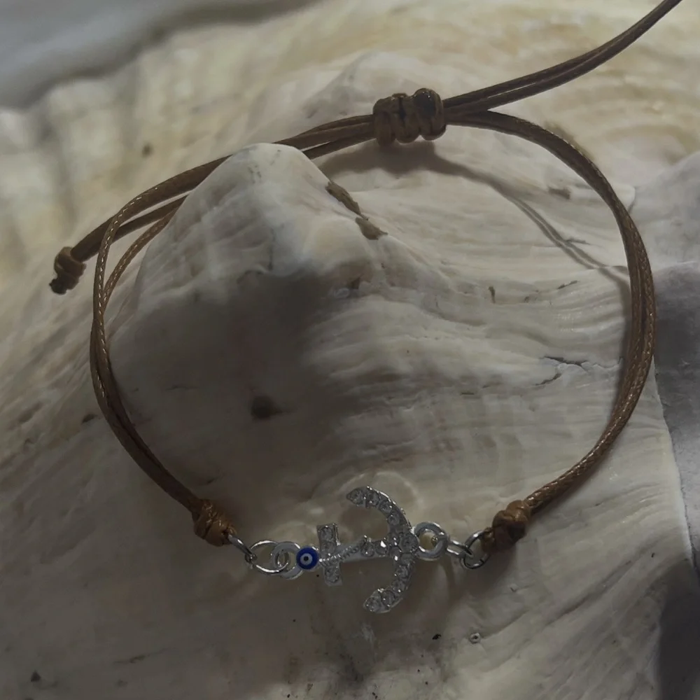 Silver and Brown Bracelet with Classic Design